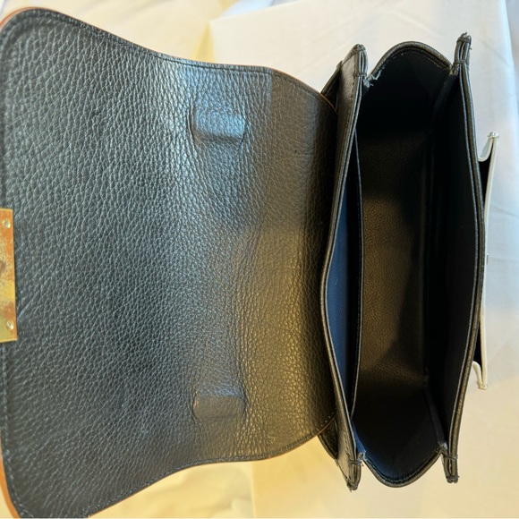 Gigi New York Abigail crossbody. Very lightly used with no wear. - Picture 5 of 13